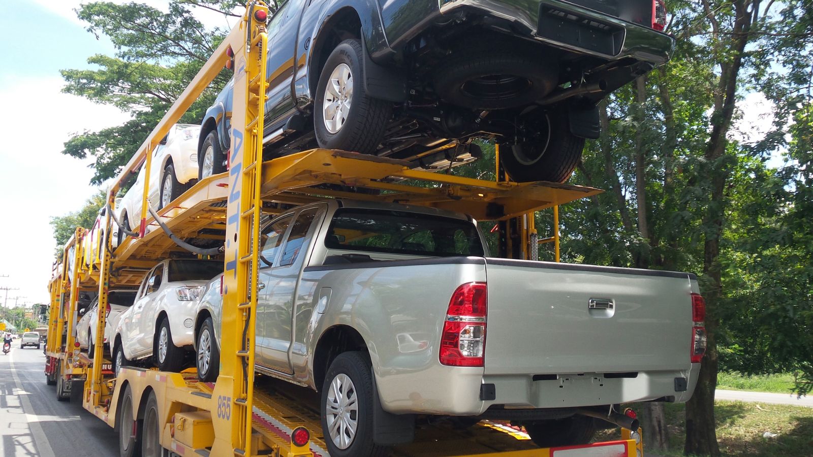 shipping a car to Hawaii
